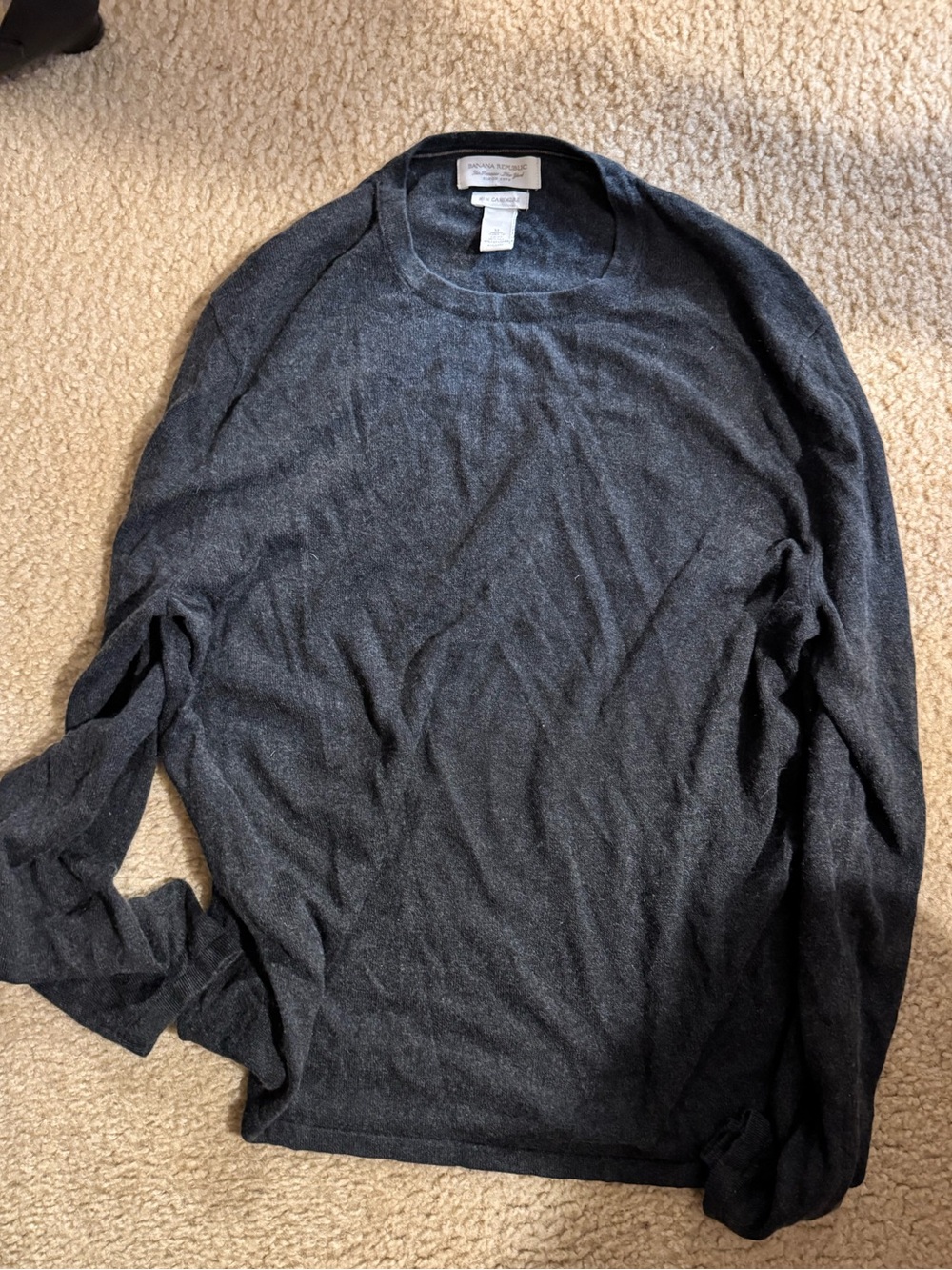 Banana Republic Women's Long-Sleeve Crewneck cashmere - Charcoal
